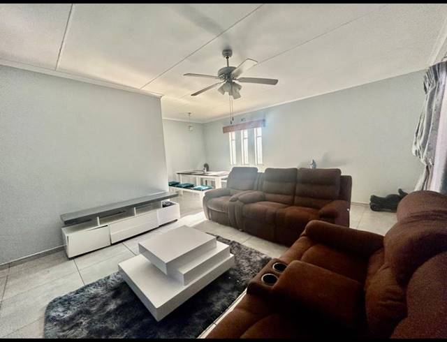 3 BEDROOM HOUSE FOR SALE IN VANDERBIJLPARK CW 6